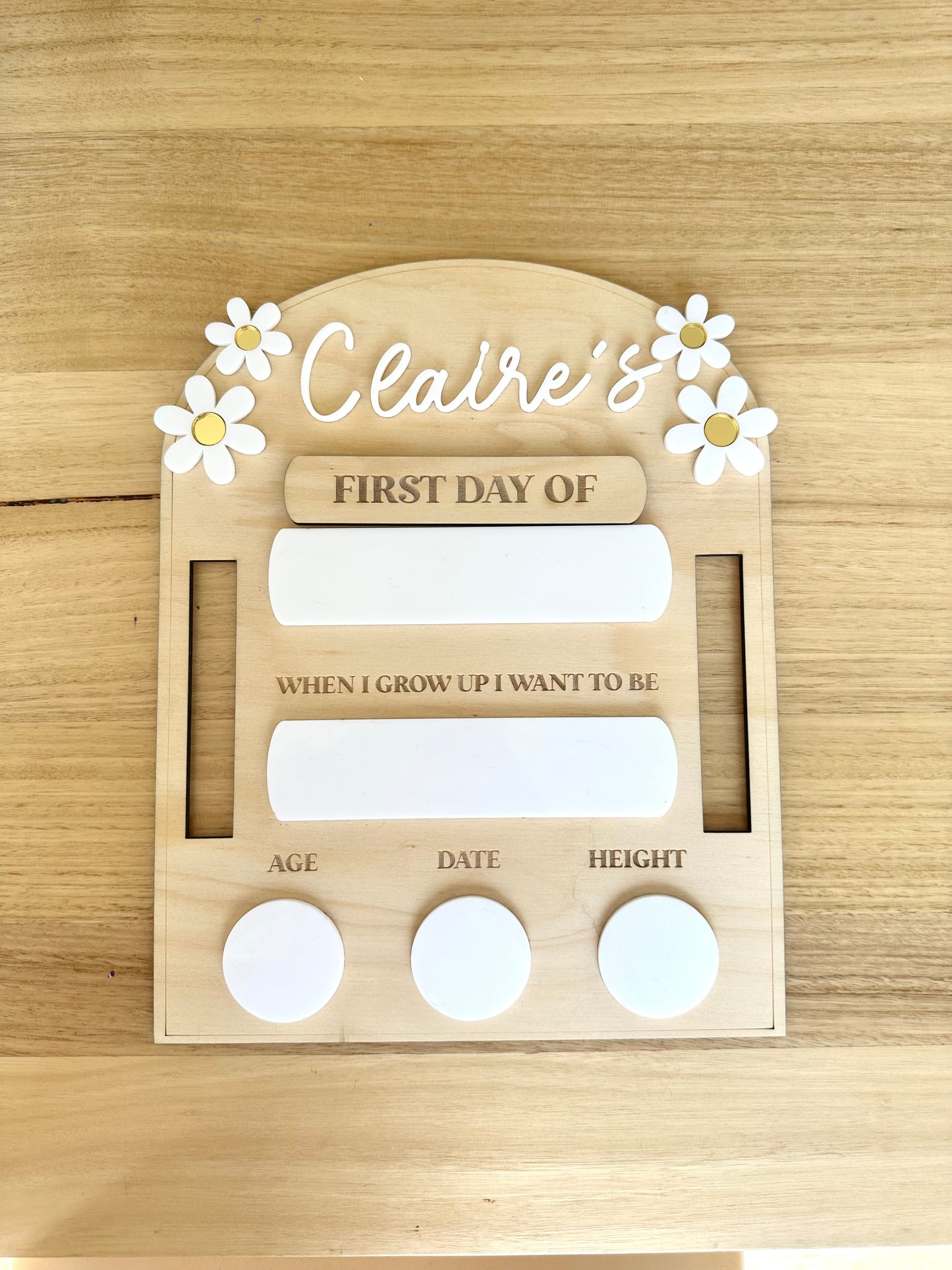 Personalised First/Last Day interchangeable engraved Daisy Milestone Board