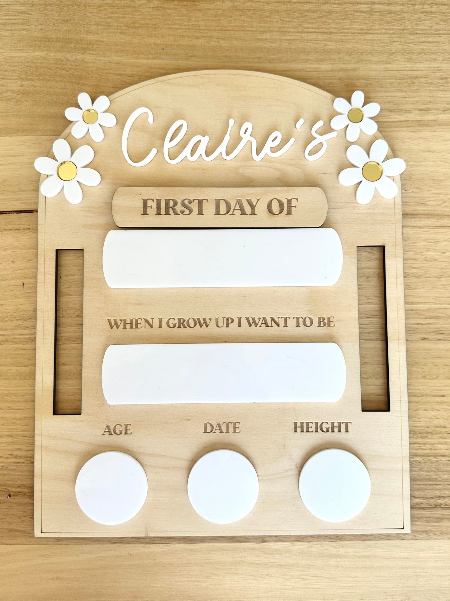 Personalised First/Last Day interchangeable engraved Daisy Milestone Board