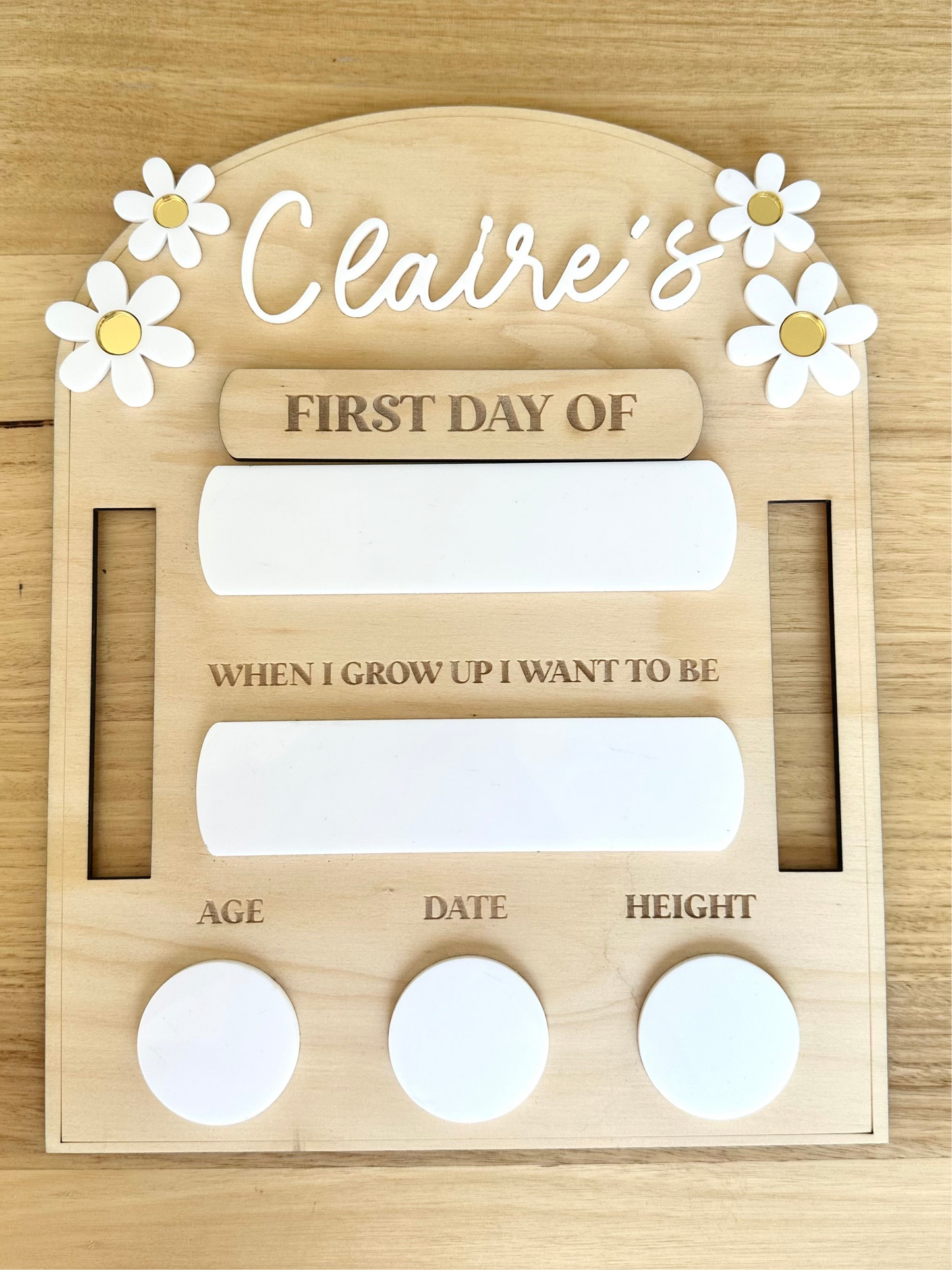 Personalised First/Last Day interchangeable engraved Daisy Milestone Board