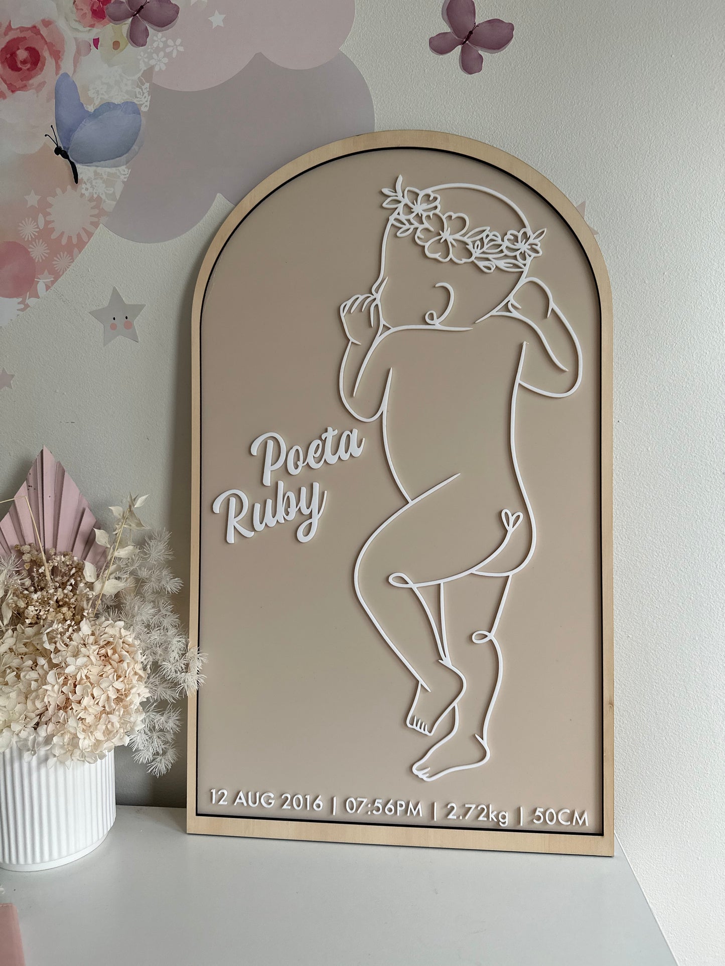 Birth Plaque Baby with Flower Crown